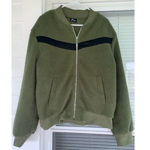 Zyia Flying V Jacket